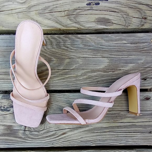 Source Unknown Shoes - NEW~ Suede Light Pale Pink Slip On Heel Sandals 3.5" Heel Size 8.5